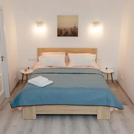 아파트 High Castle View In Center Lviv!!! *