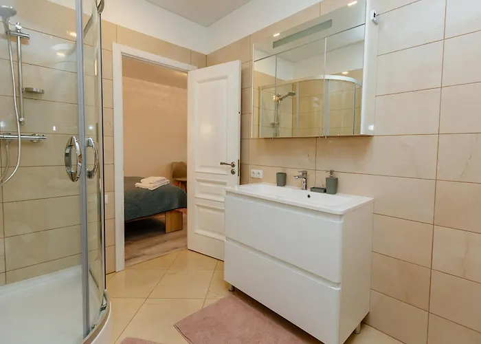 아파트 High Castle View In Center Lviv!!! 리비프